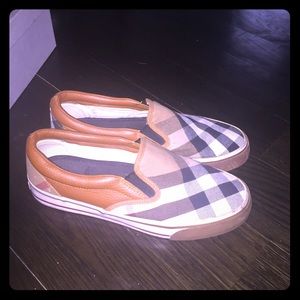 Burberry shoes